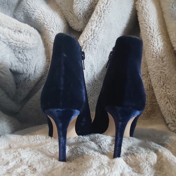 Enzo Angiolini Blue Suede PeepToe Booties - Picture 3 of 4